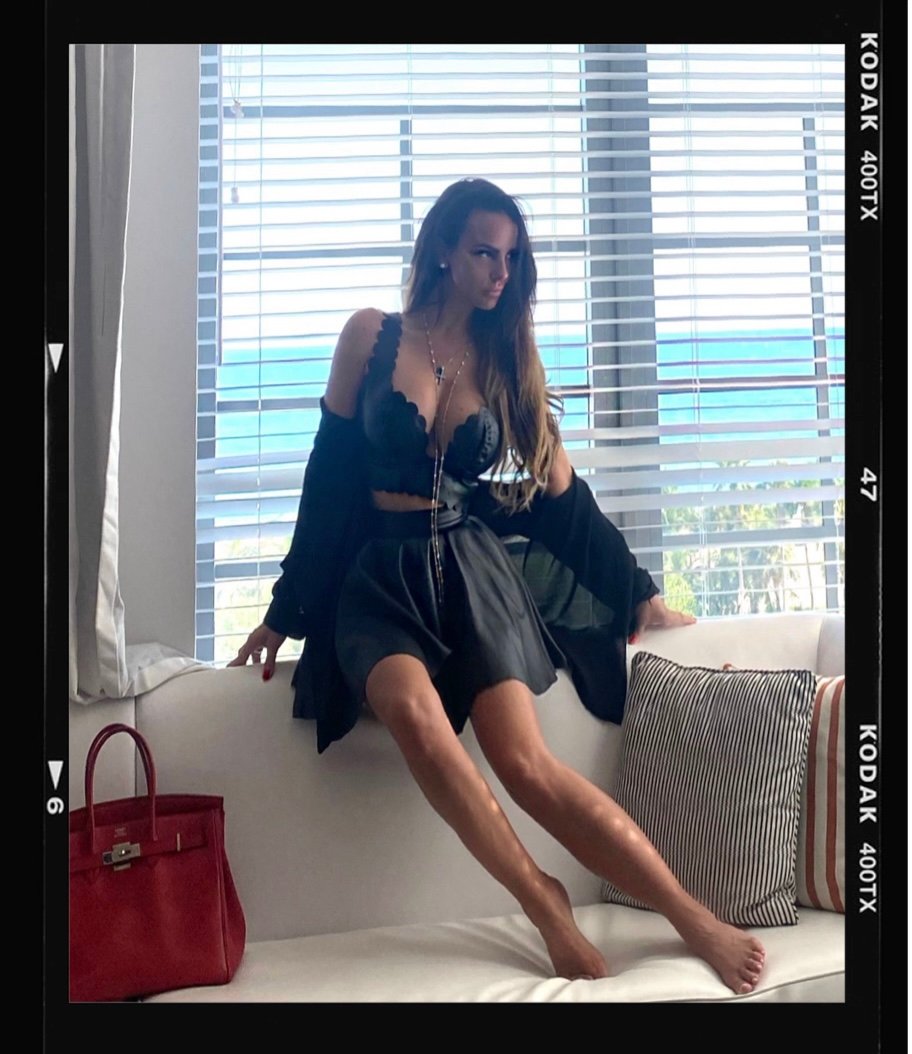 Nika traveling the world