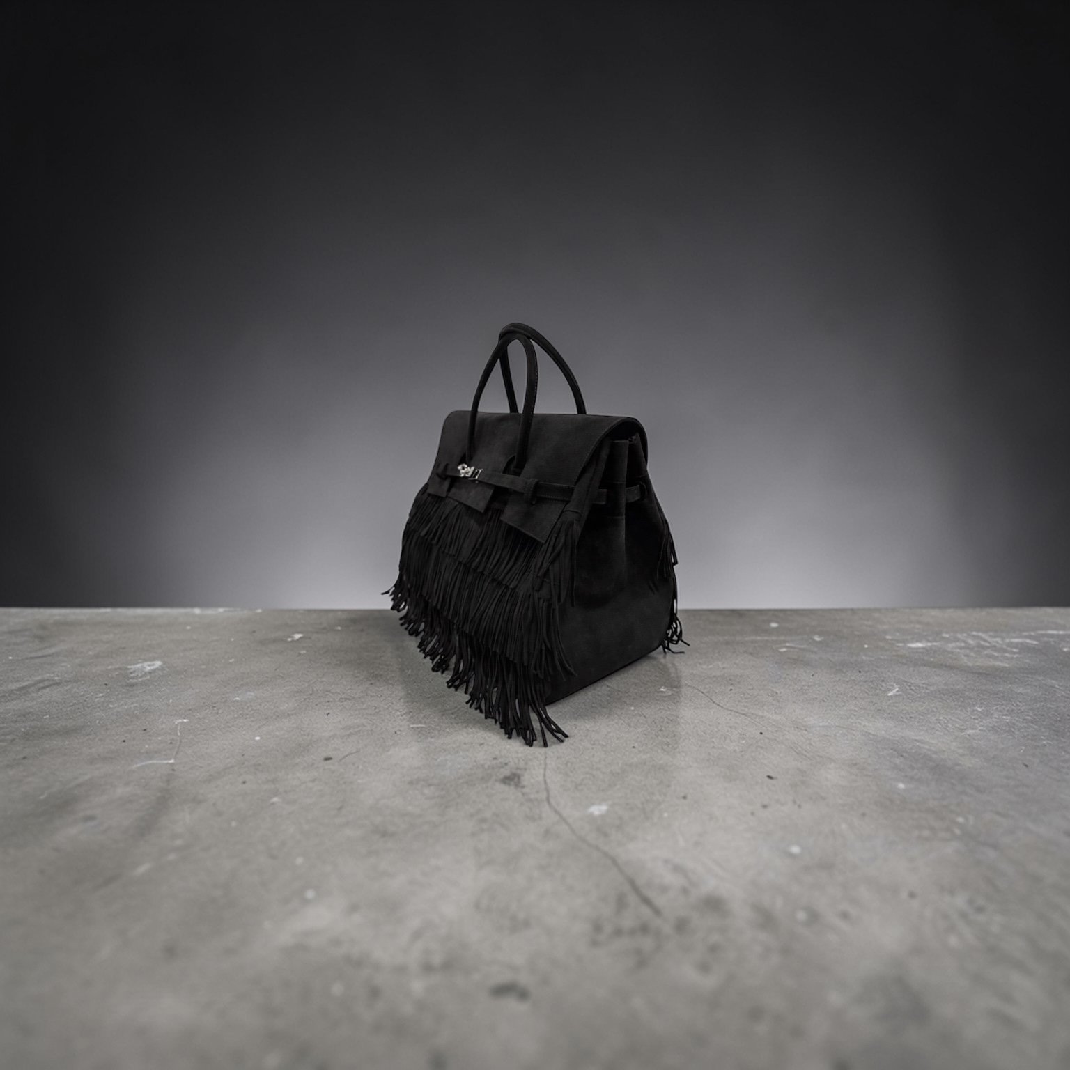 Noir Fringe Tote - Urban Setting